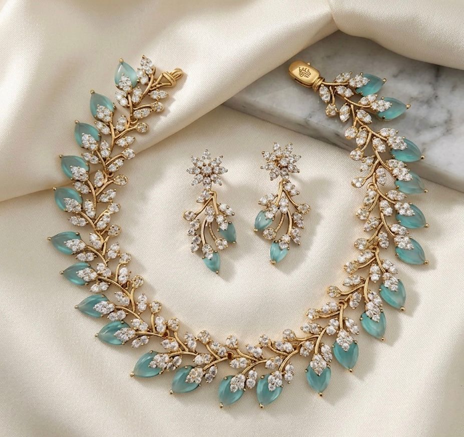 Botanical Leaf Vine Necklace Set with Earrings