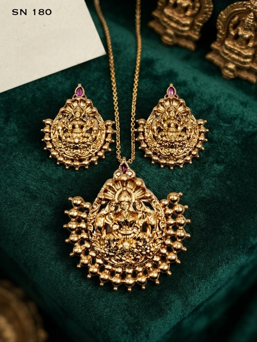 Antique  Lakshmi Temple Pendant Set
