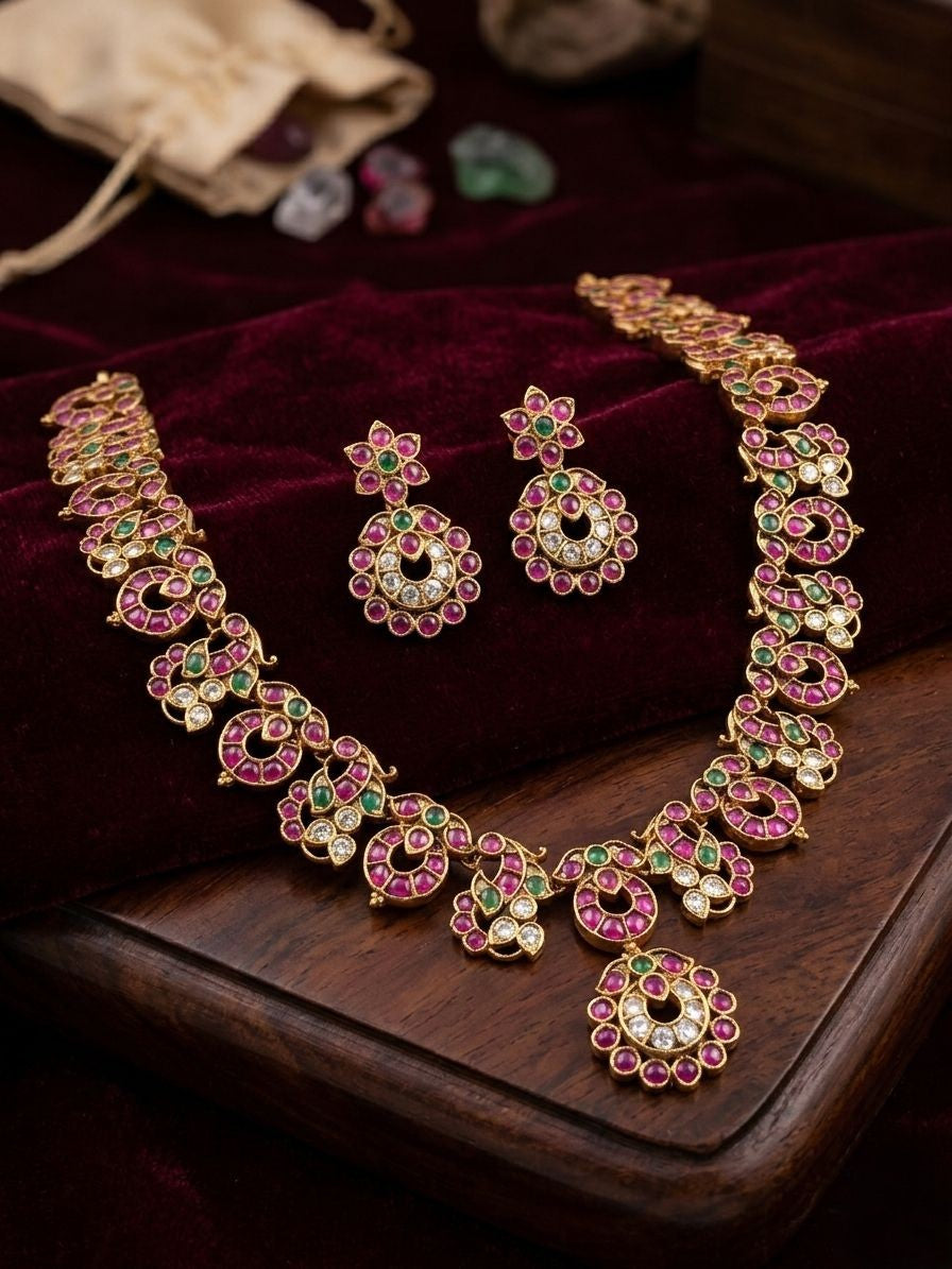 Short Necklace Set (SN 697)