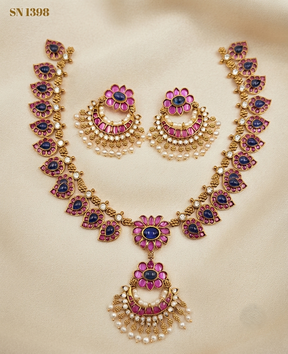 Multicolor Kundan Necklace Set