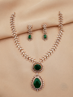 Leaf Vine Emerald Necklace Set