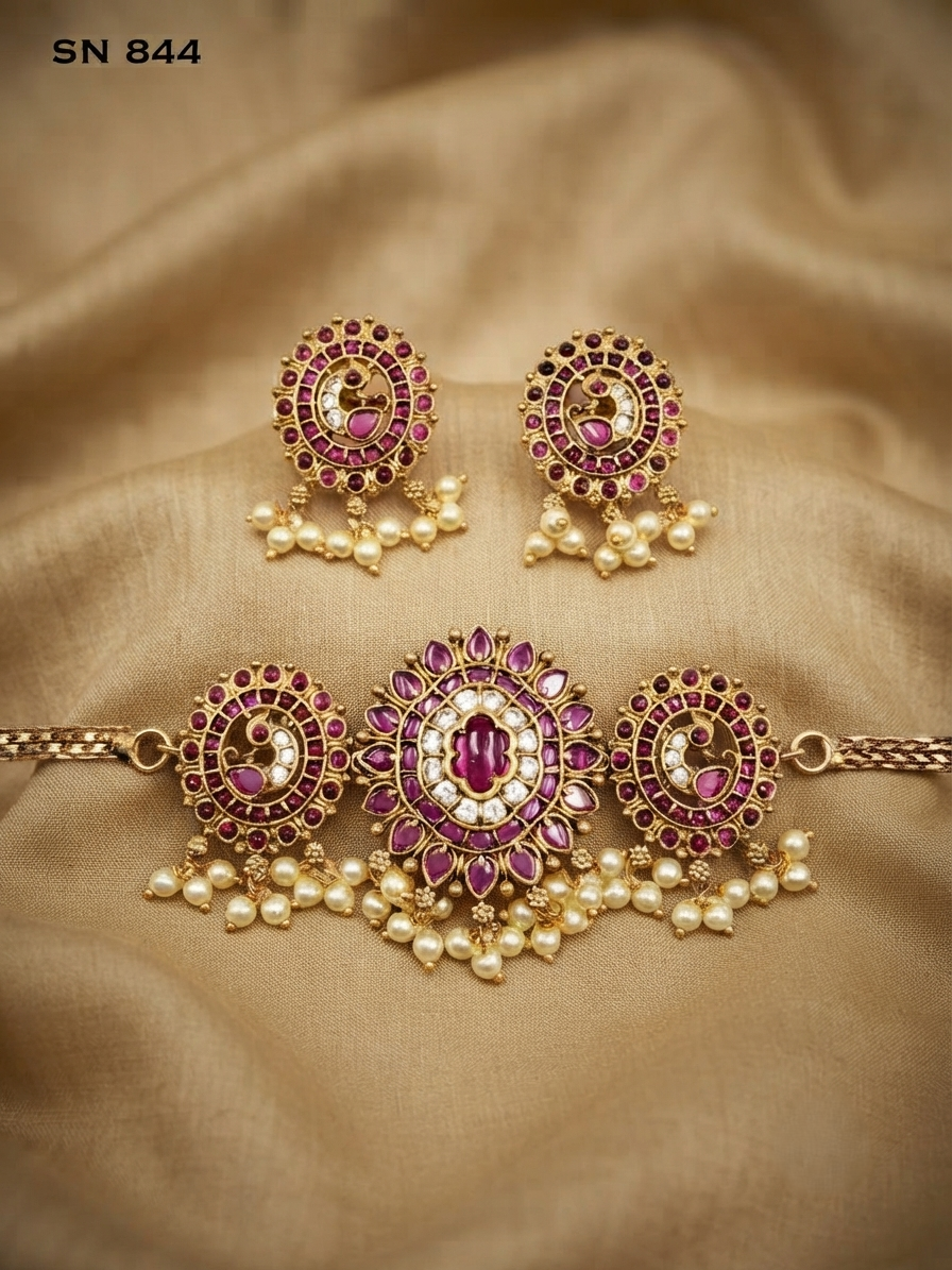 Peacock Motif Round Choker